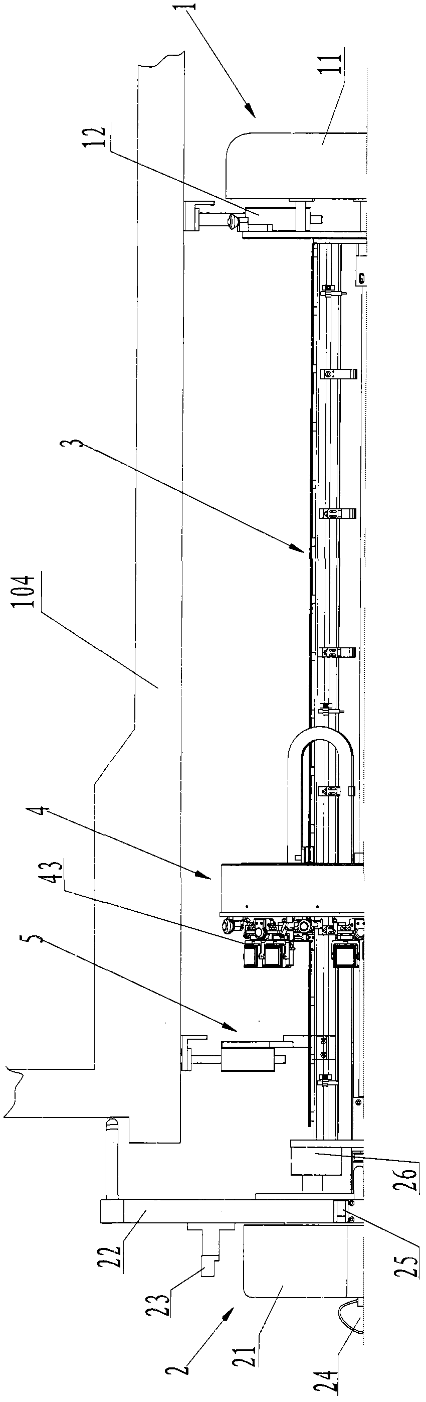 Automatic detection device and positioning method for weld joint at safe end of nuclear reactor pressure vessel