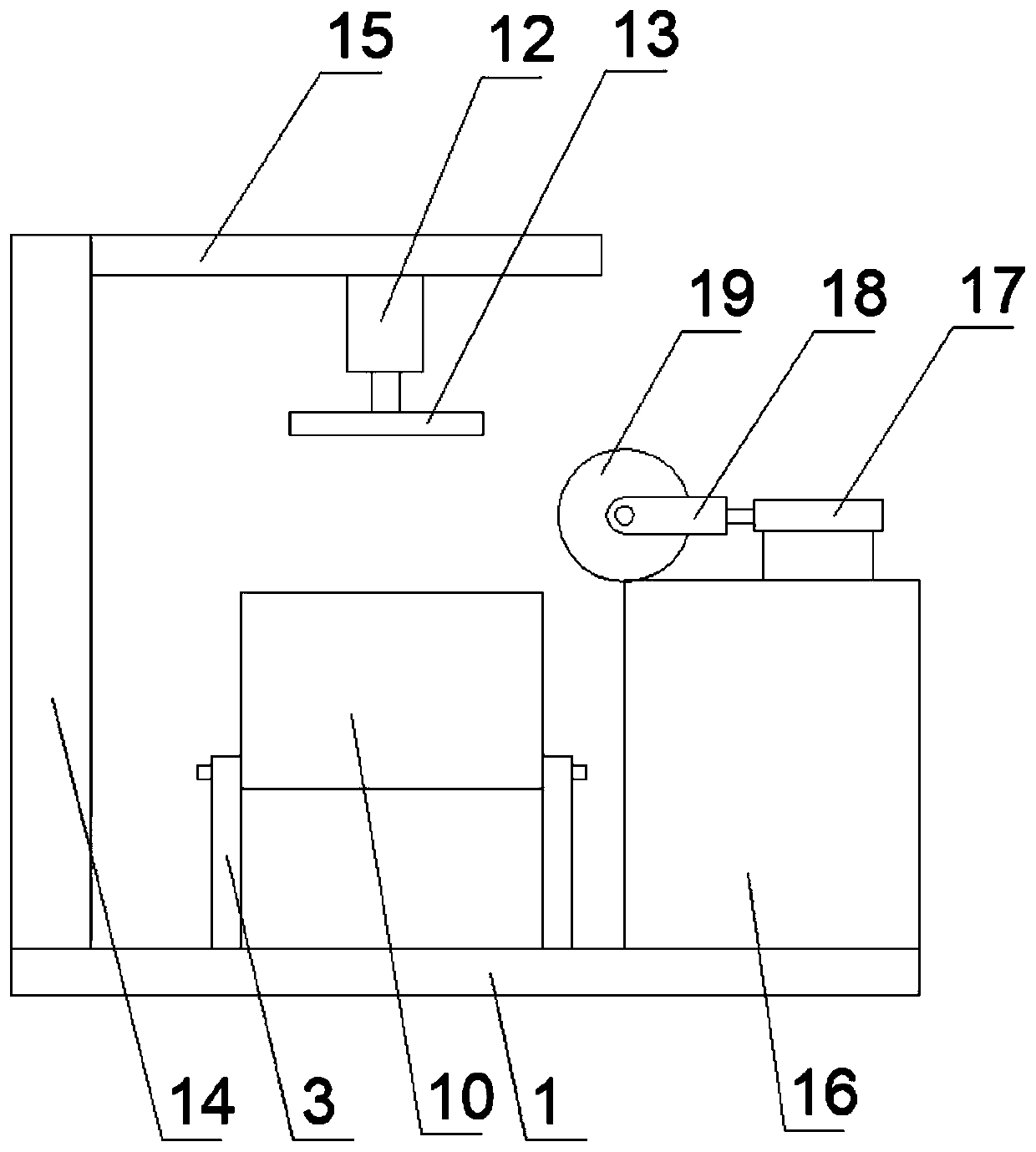 Building construction waste crushing and recovering device