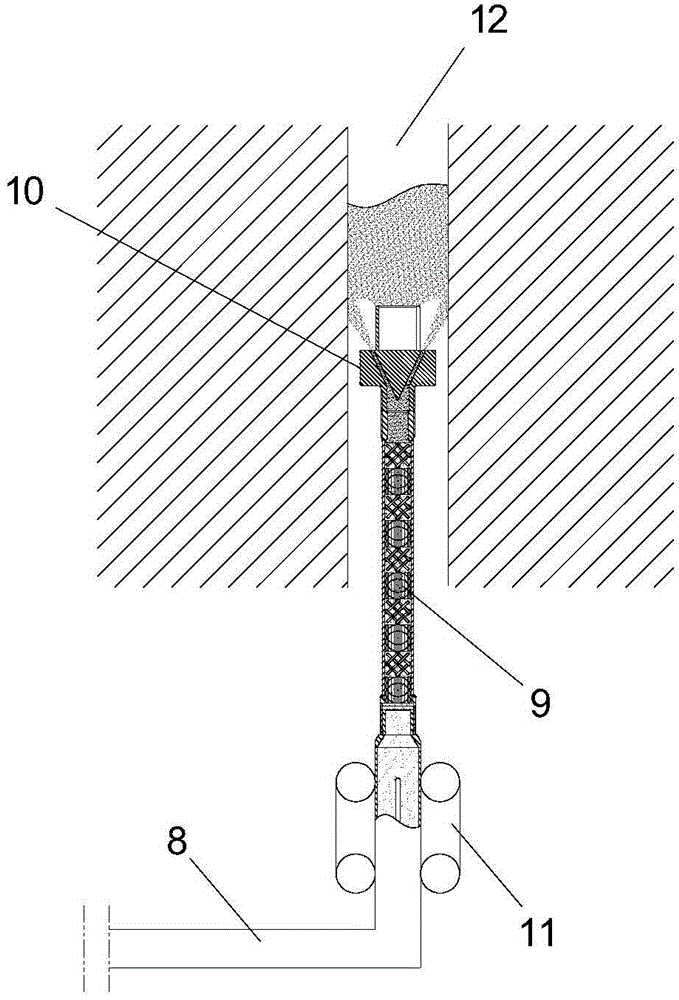 Method for loading explosive in fields in mixed manner on basis of underground explosive loading trucks