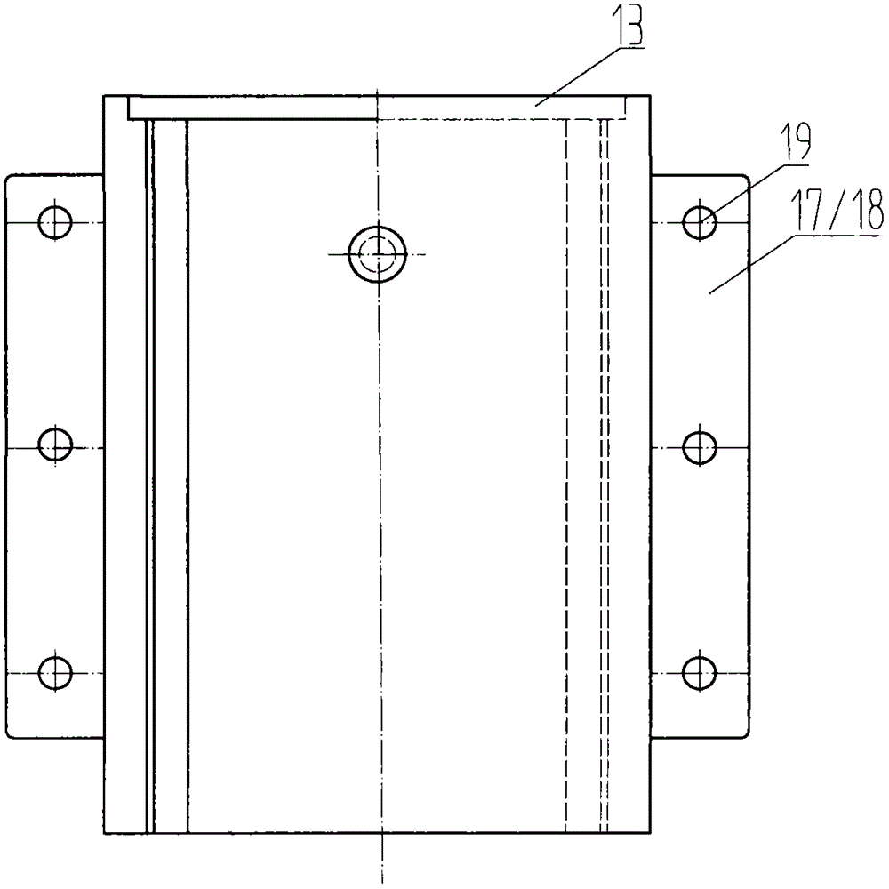 Production method of corrosion resistant alloy plates and split type pouring die used by same