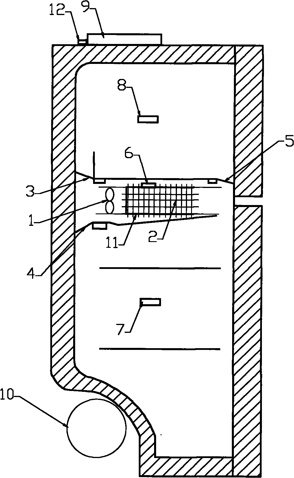 Defrosting control system and control method of refrigerator