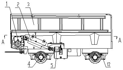 Self-discharging car for inclined shaft