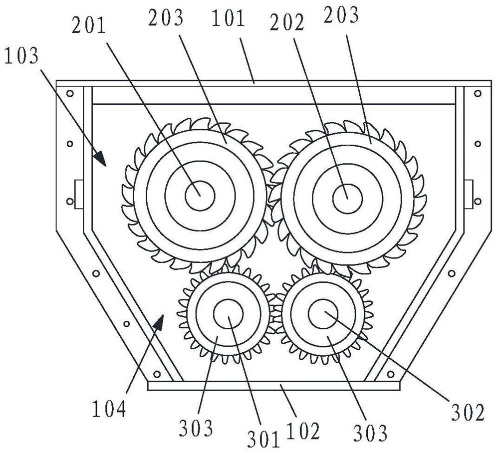 Food waste crushing device