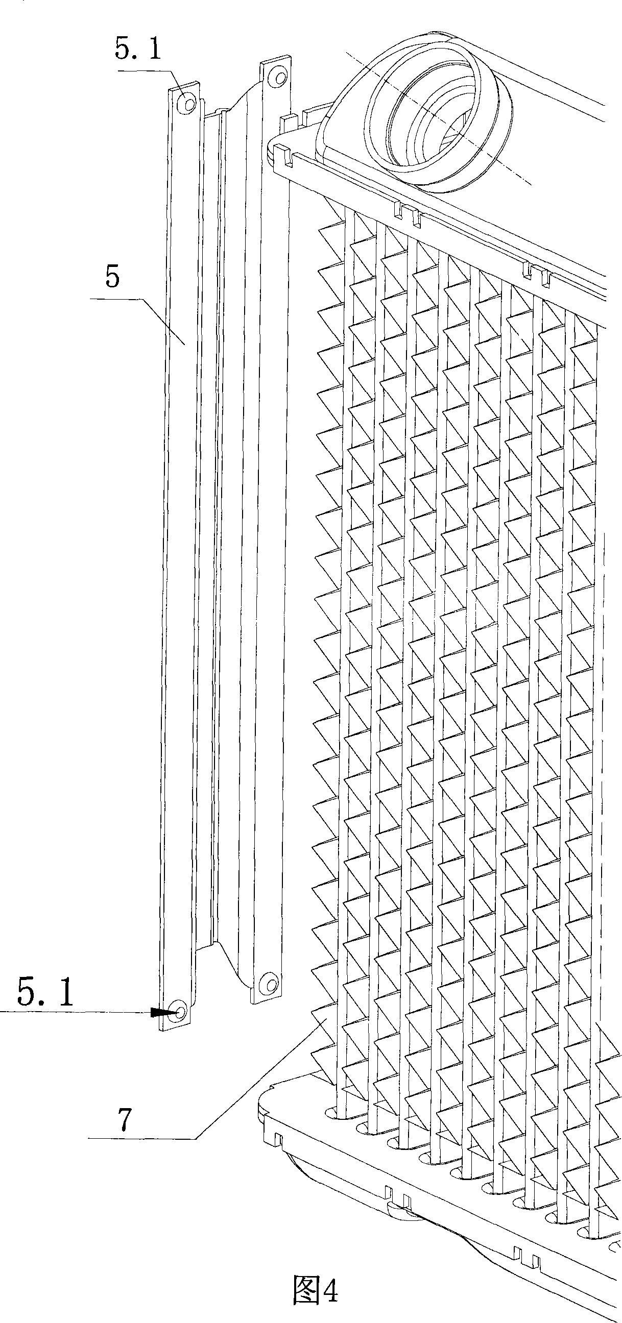 Filled bag conjunction structure for side plate and heat radiation belt of novel vehicle warm air