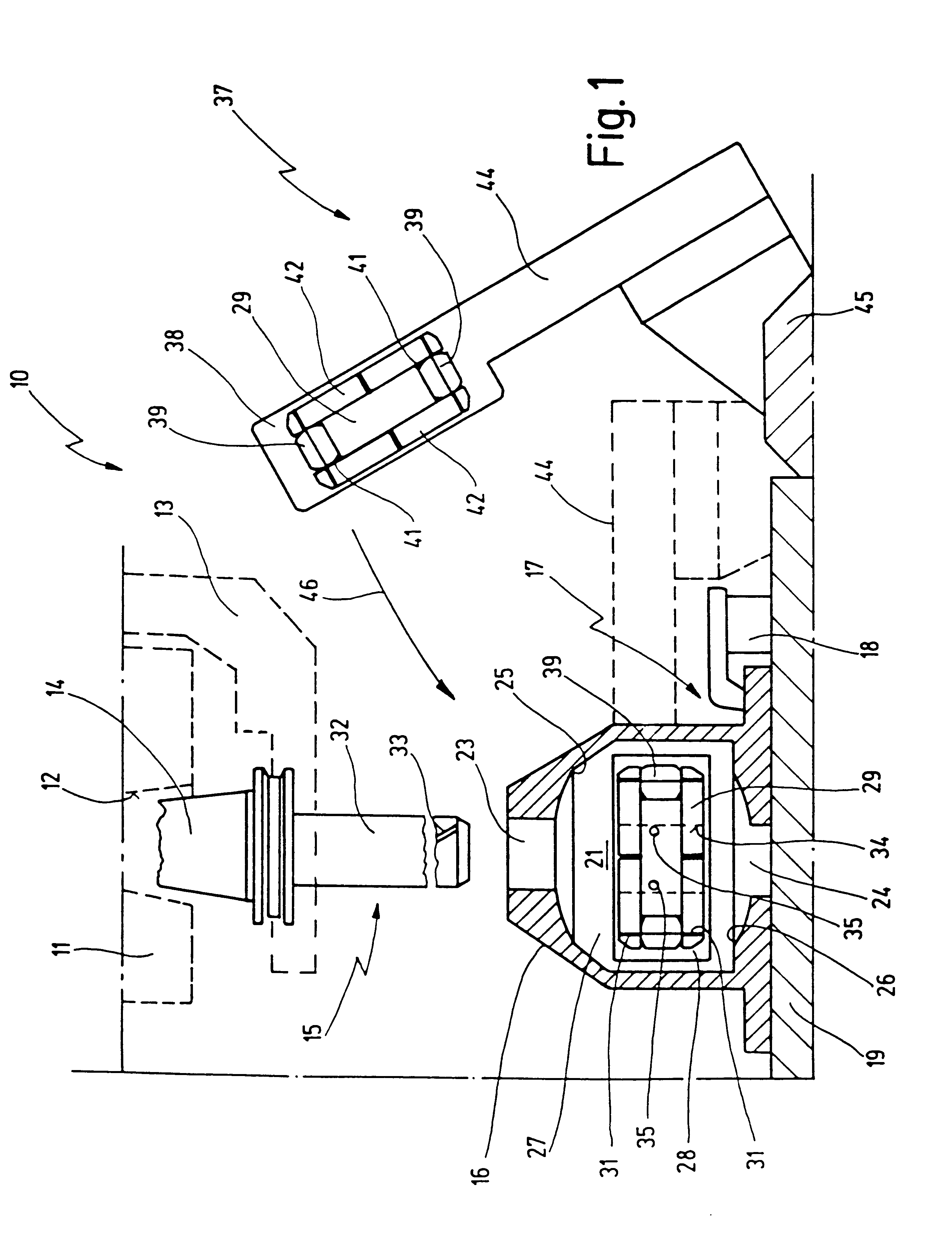 Machine tool for machining cavities in workpieces