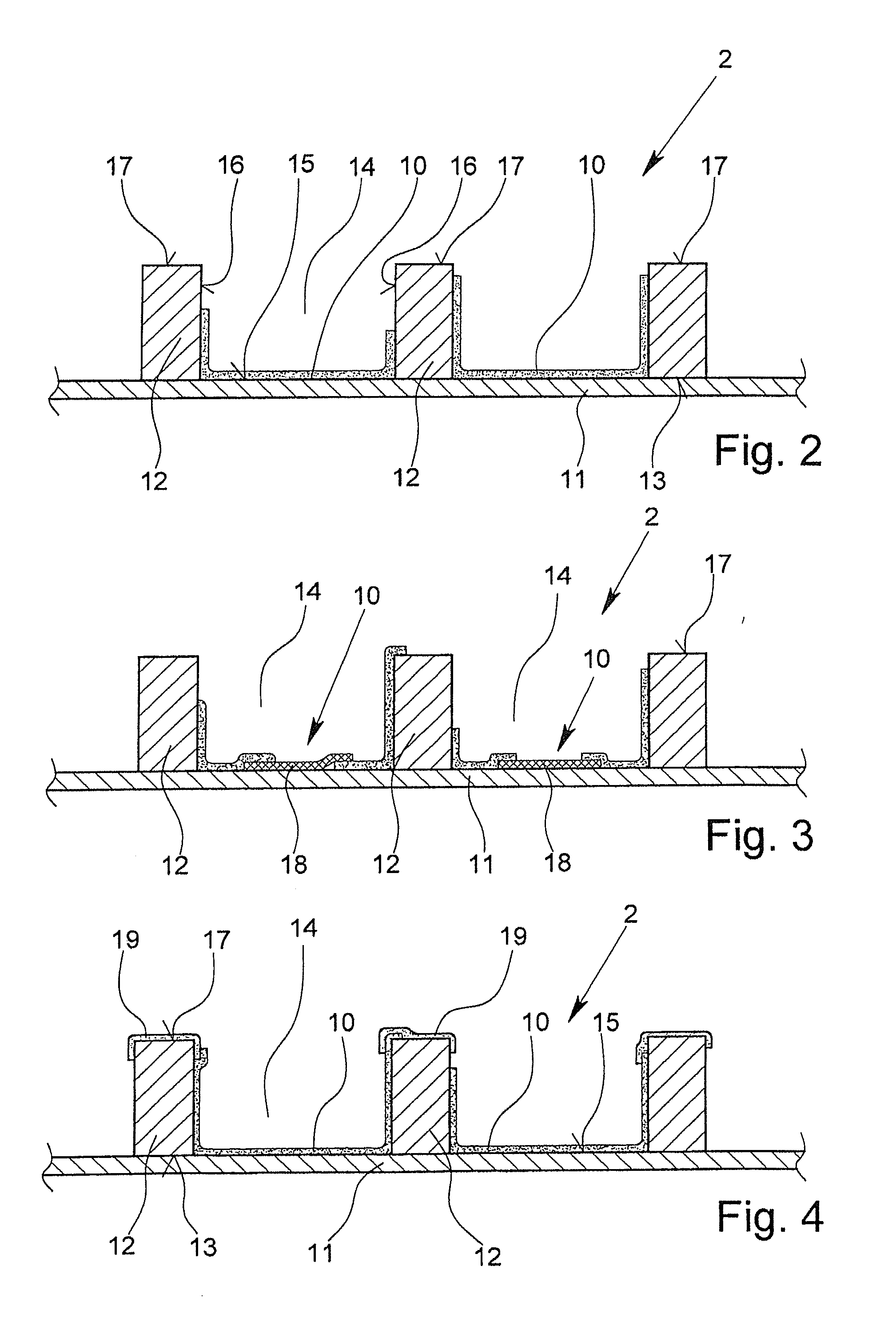Method for producing a functional layer of a building shell, and building shell and functional layer