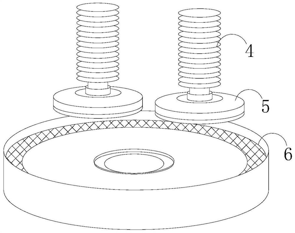 A multi-size compatible wafer grinding equipment