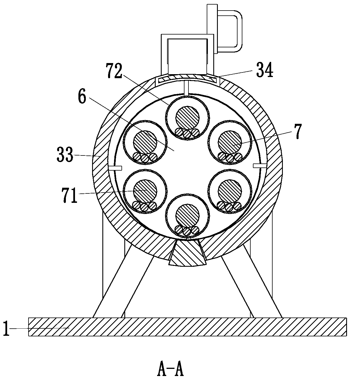 Material crushing and grinding machine and using method thereof