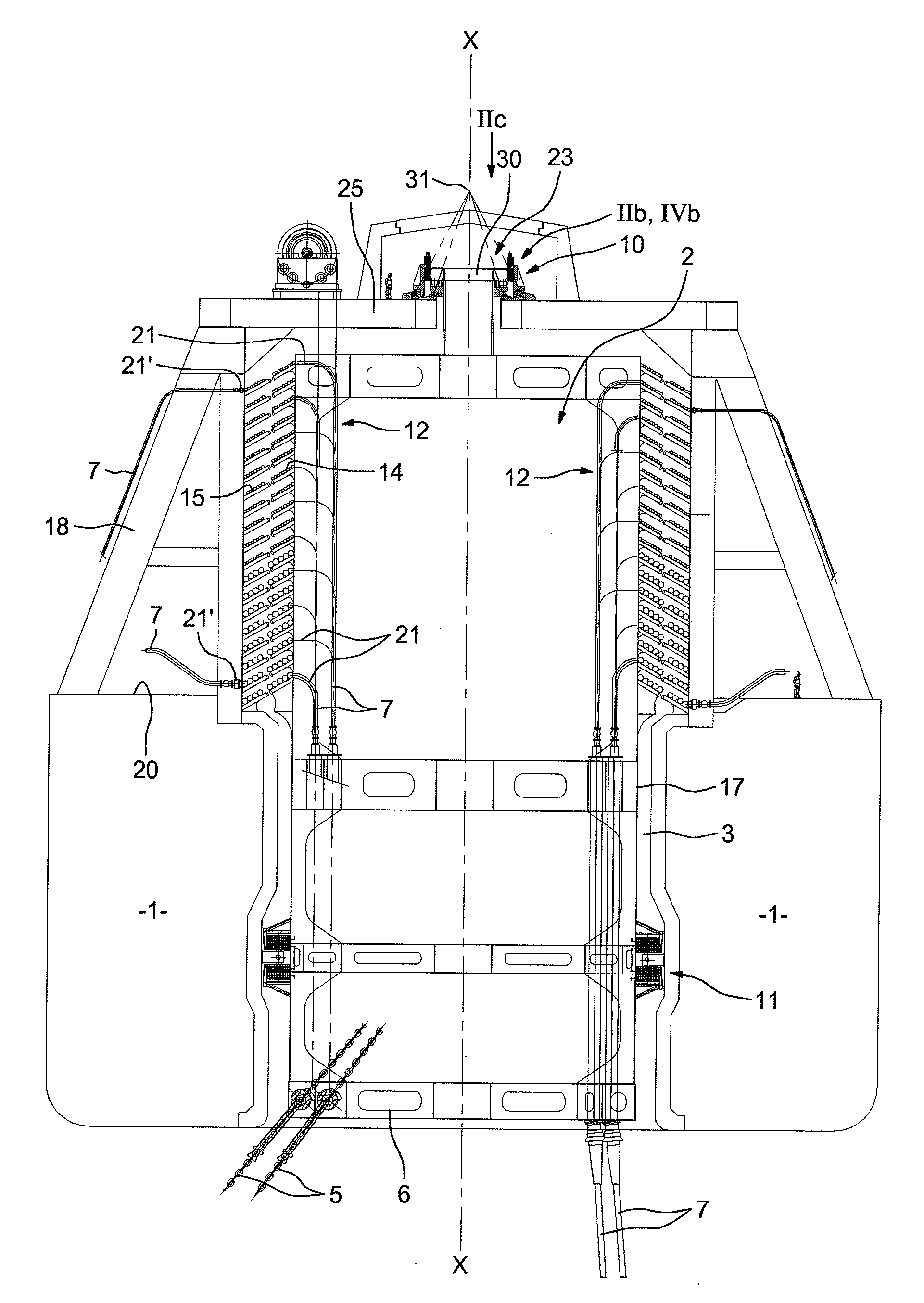 Facility in particular for producing and processing fluids, including a floating unit provided with a system for single-point mooring