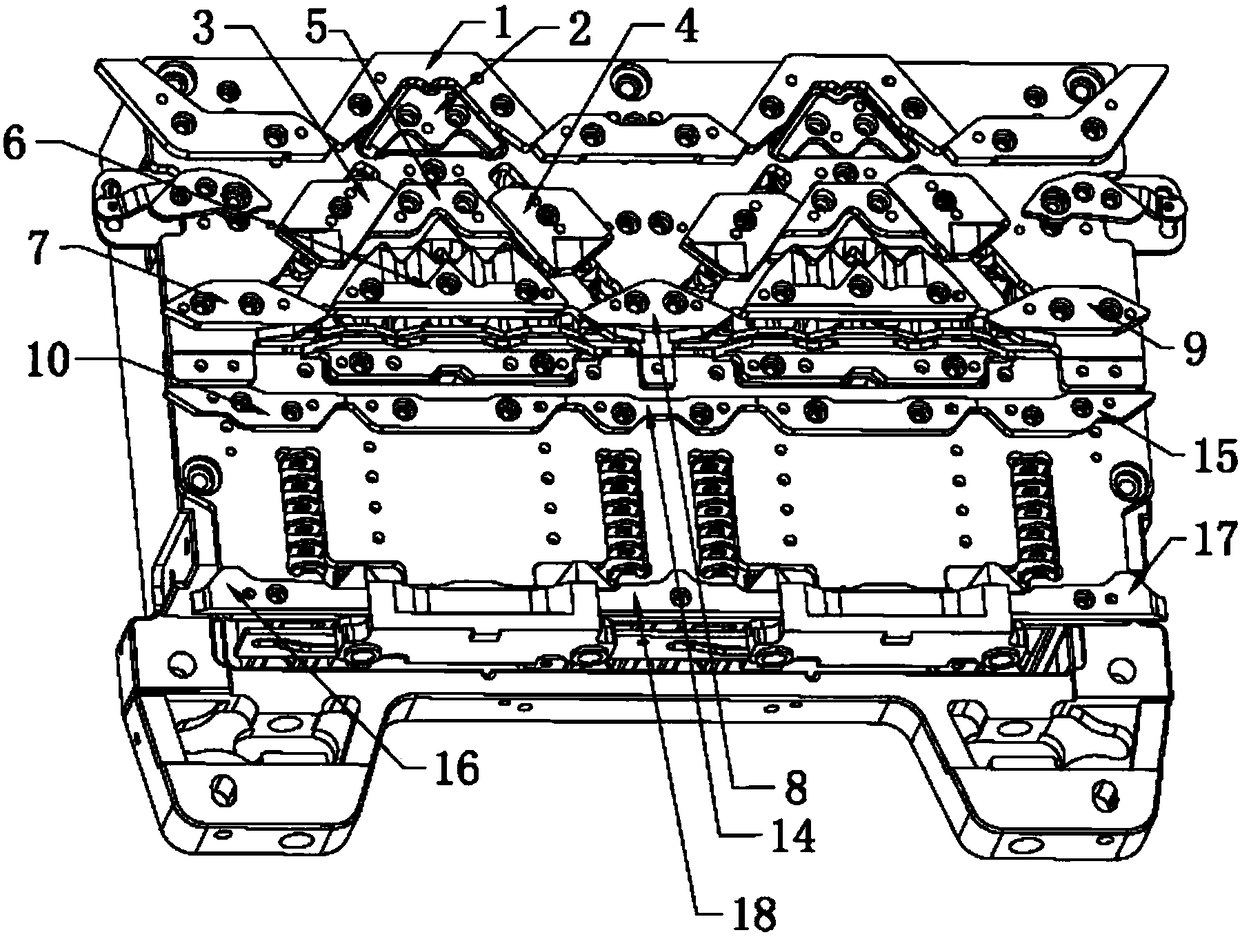 Machine head of flat knitting machine