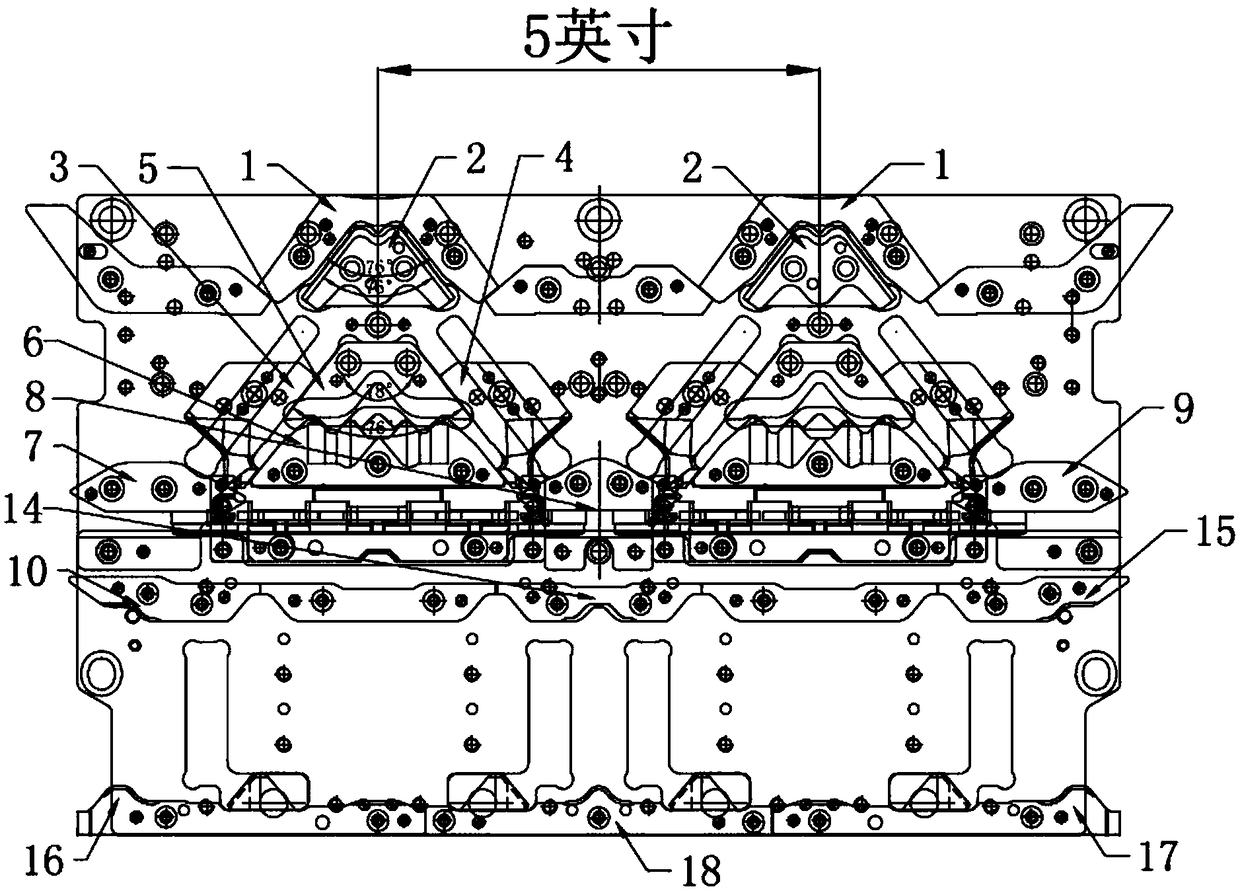 Machine head of flat knitting machine