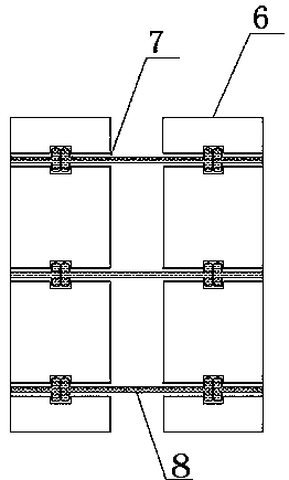 Intelligent juicing device allowing continuous operation and working method thereof