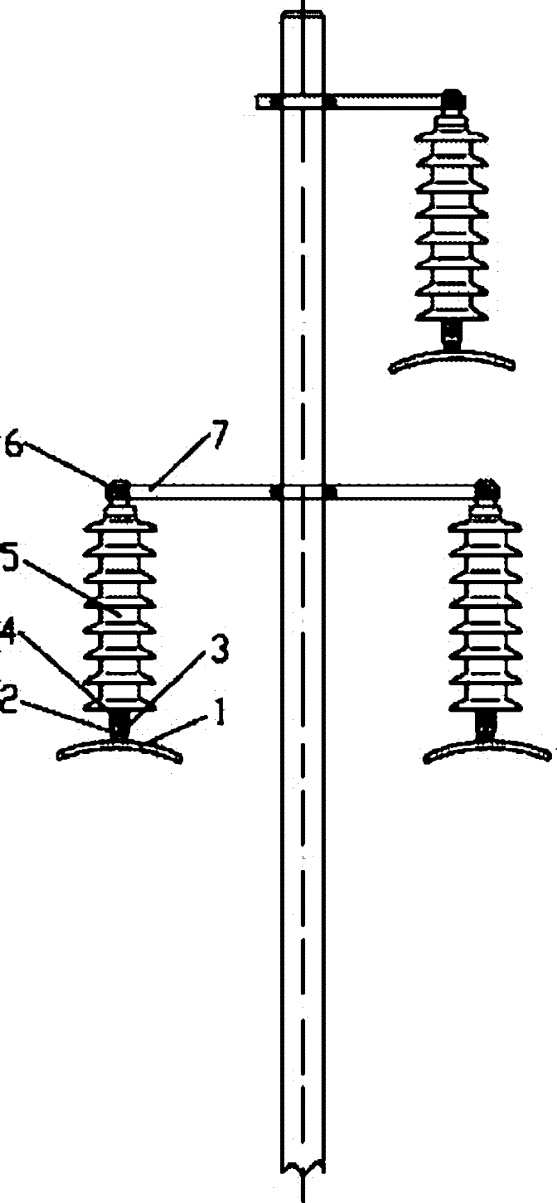 Lightning protection device for contactless power transmission and distribution line