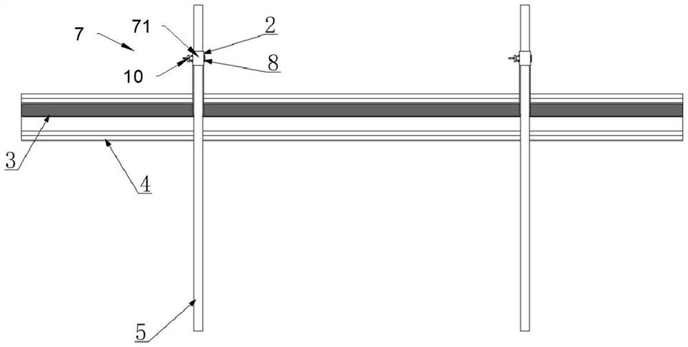 Tunnel secondary lining longitudinal water-stop belt mounting device and mounting method thereof