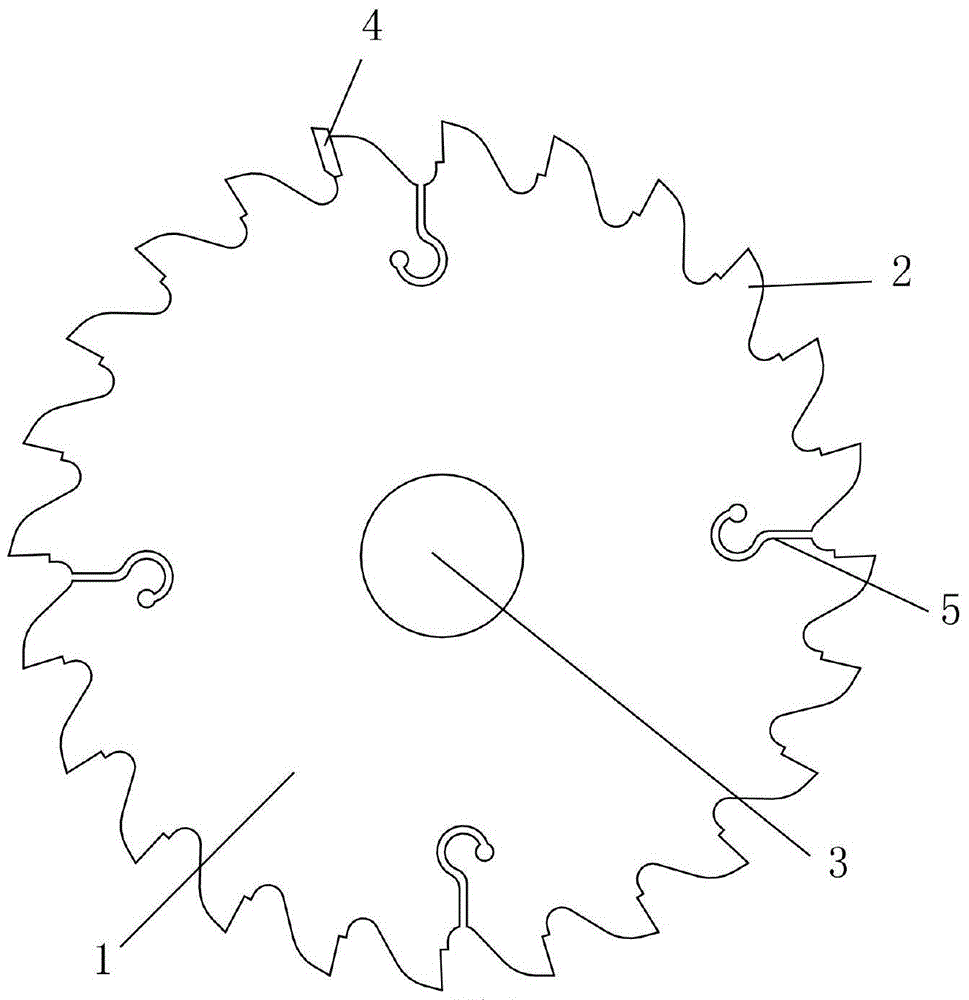 Saw web capable of preventing edge breakage during cutting