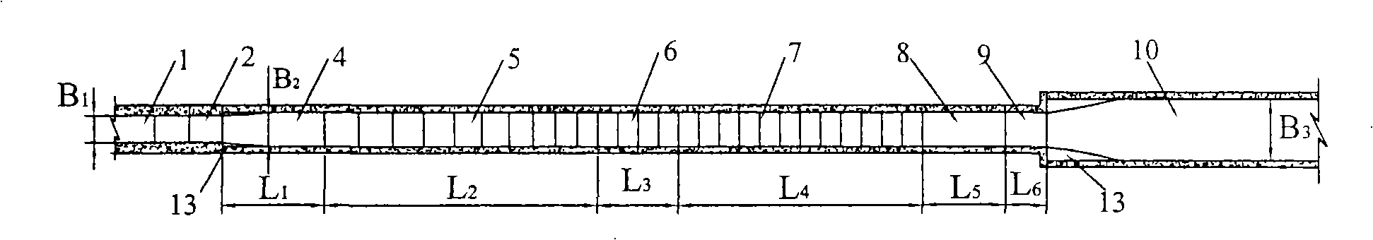 Aeration type curve ladder energy dissipater in flood discharge hole