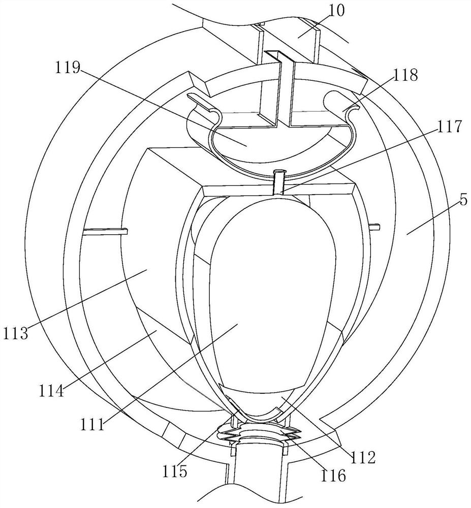 Nut shelling machine