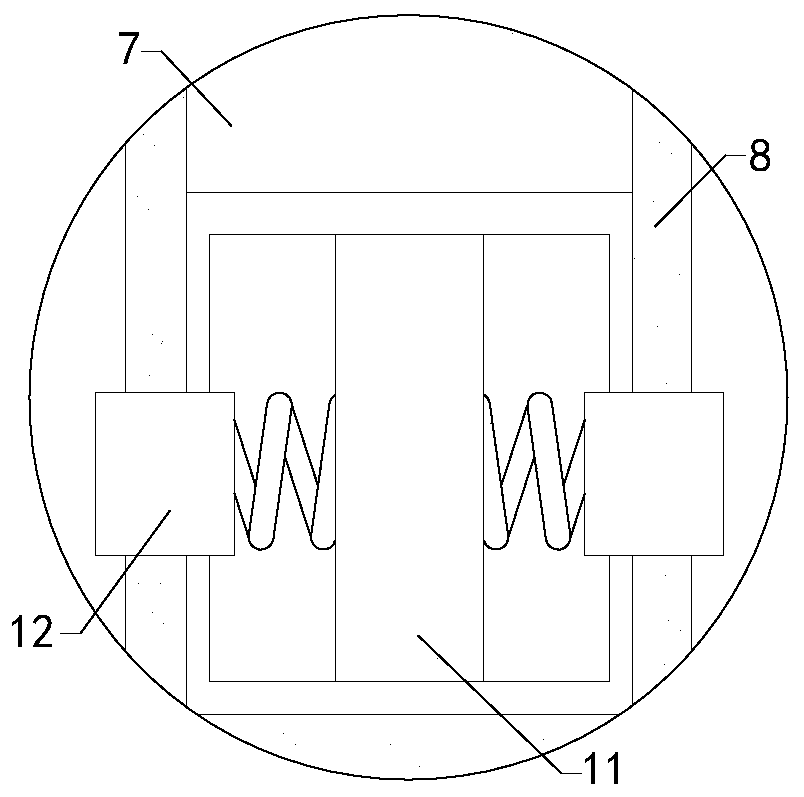 Blending device for housekeeping detergent