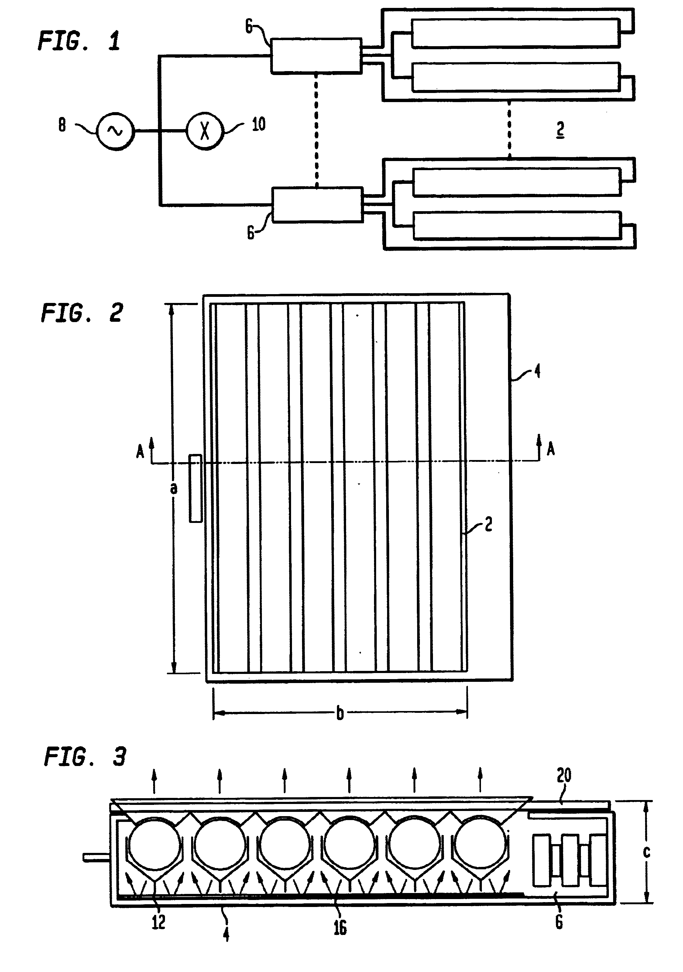 Therapeutic light source and method