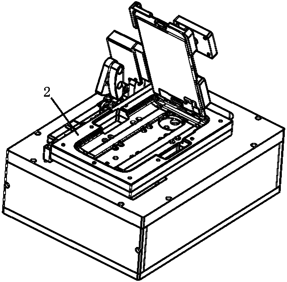 Adjustable device for matched installation of display module and mobile terminal base