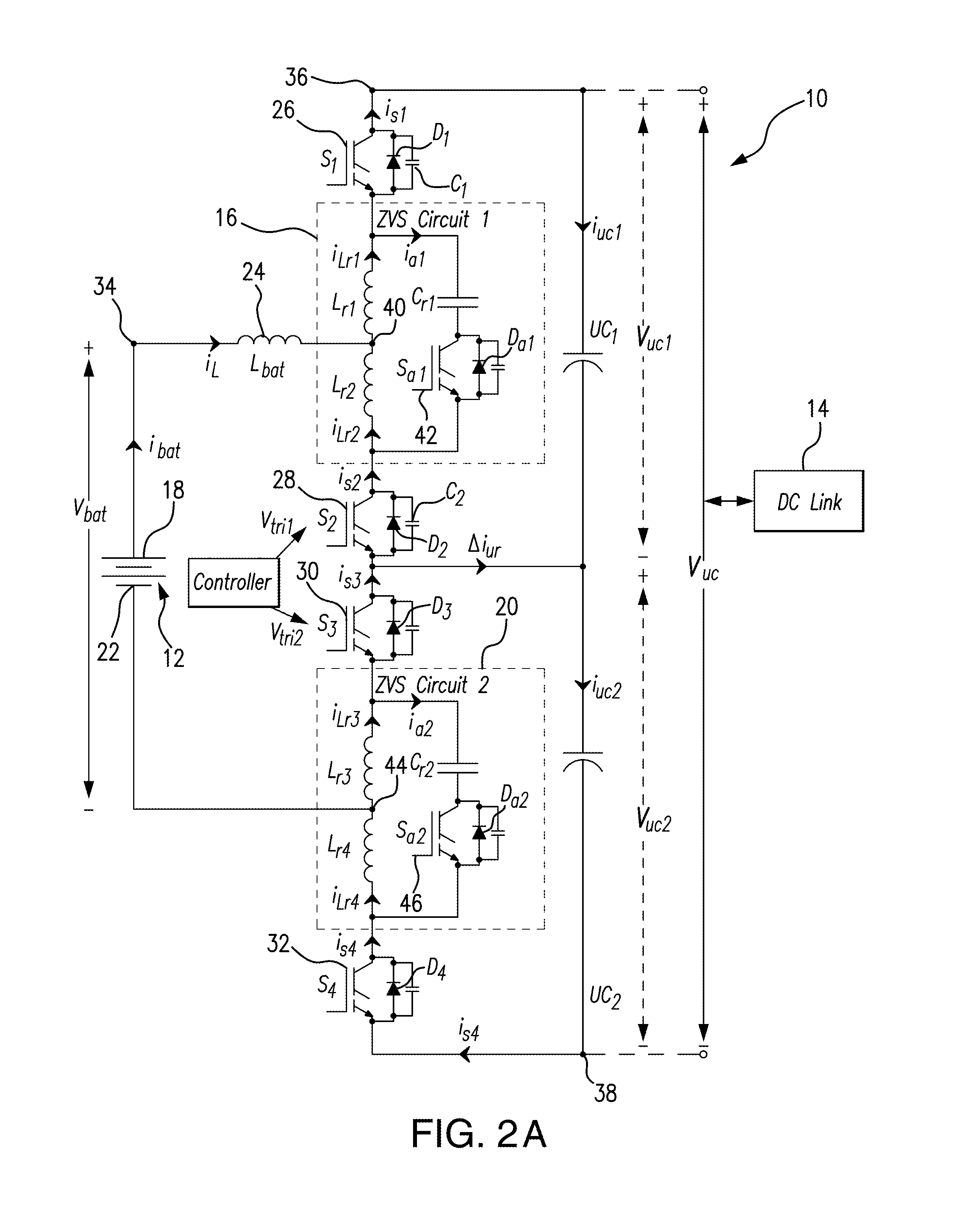 ZVS DC/DC converter for converting voltage between a battery and a DC link in a hybrid energy storage system and method thereof