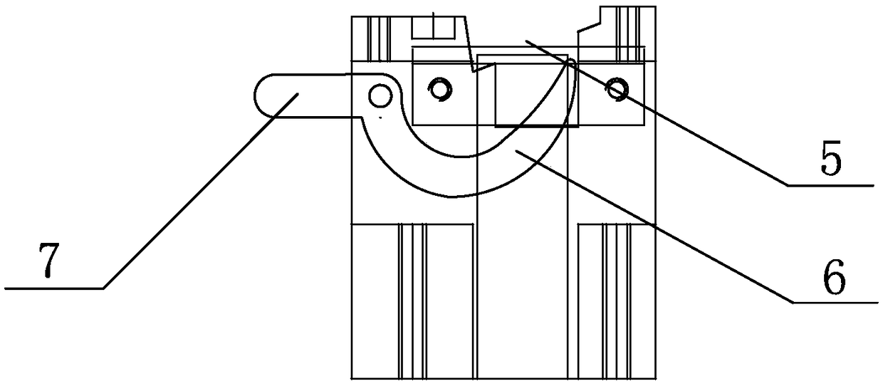 Automatic reed buckling machine