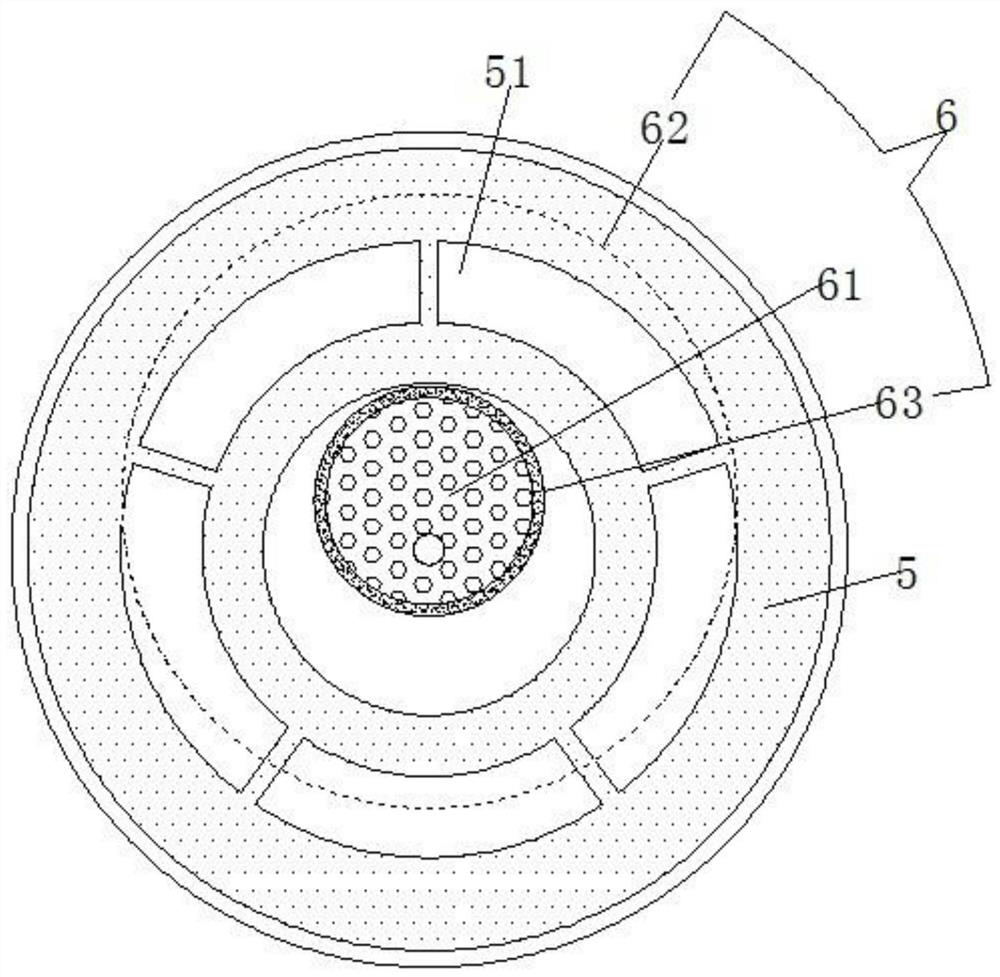 Strongly acidic soil improvement organic fertilizer and preparation method thereof