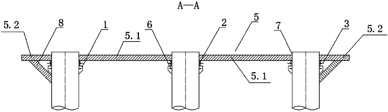 Bottom form support system and construction method for cast-in-place beams of high-pile wharf