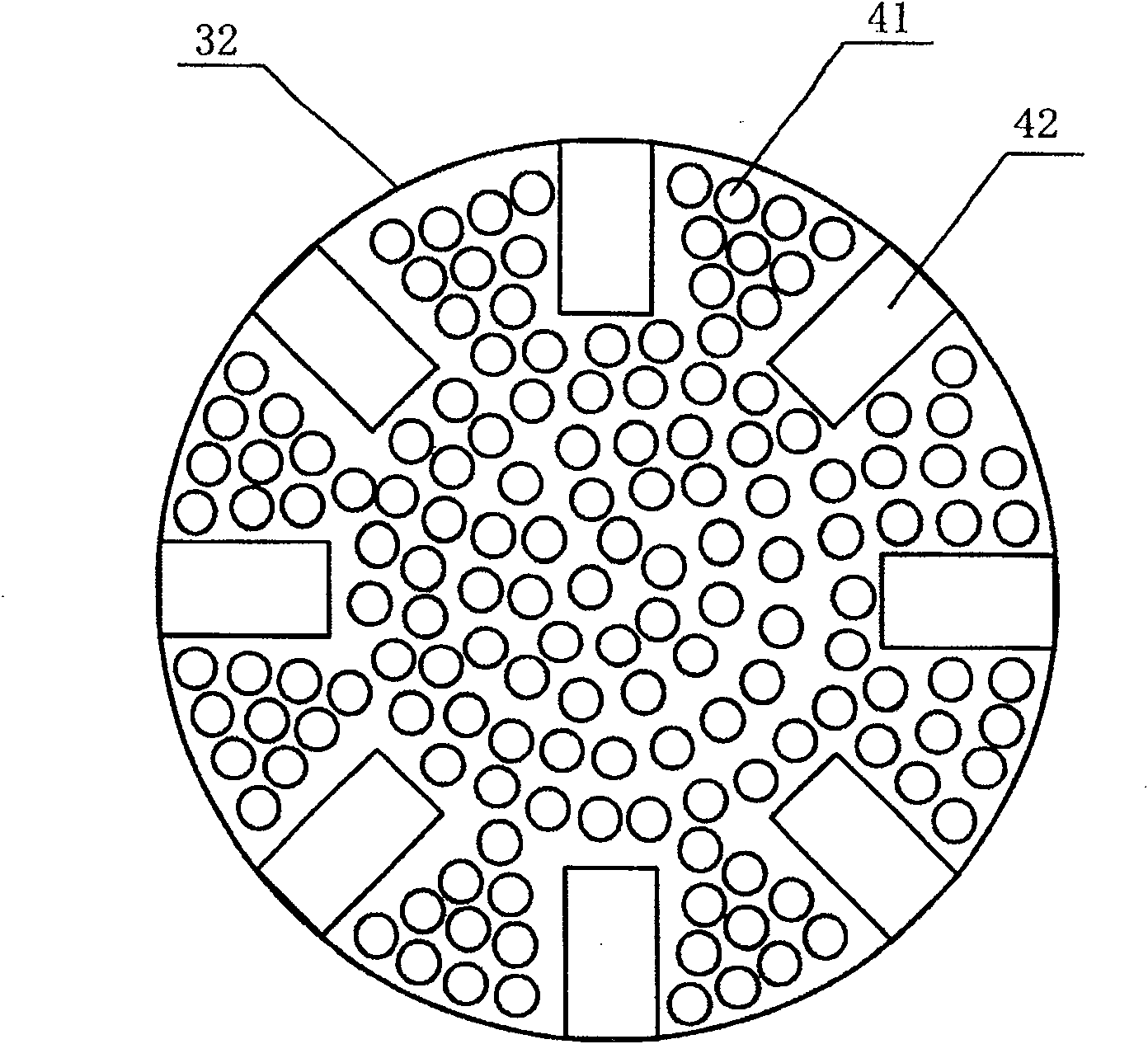 Continuous granulator and granulating method by gravity method