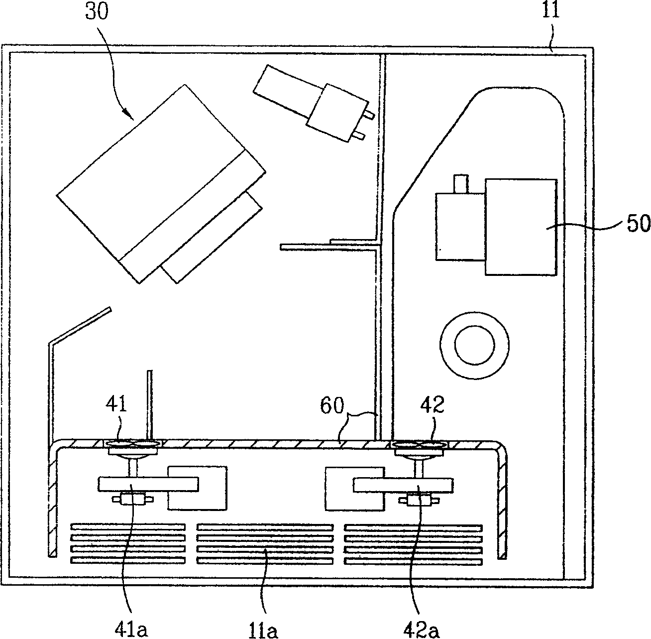 Heat radiation structure of microwave oven