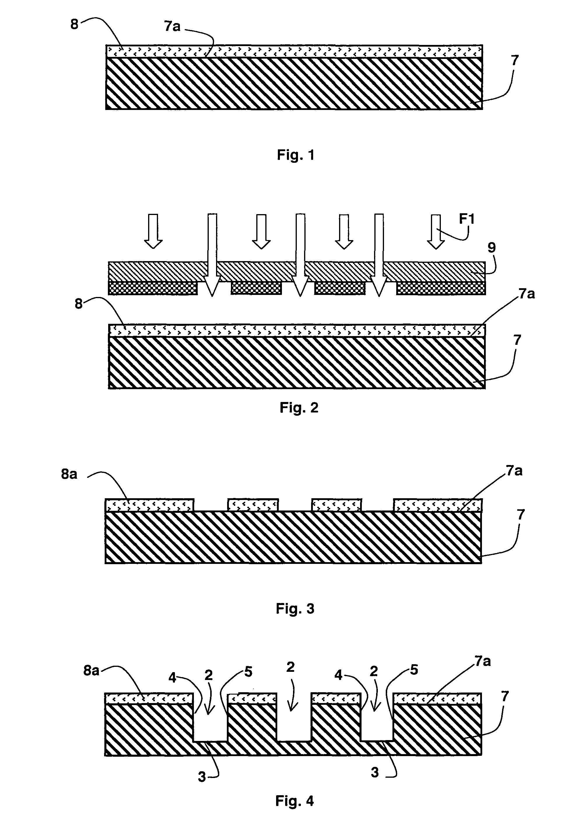 Method for fabricating a microfluidic component comprising at least one microchannel filled with nanostructures