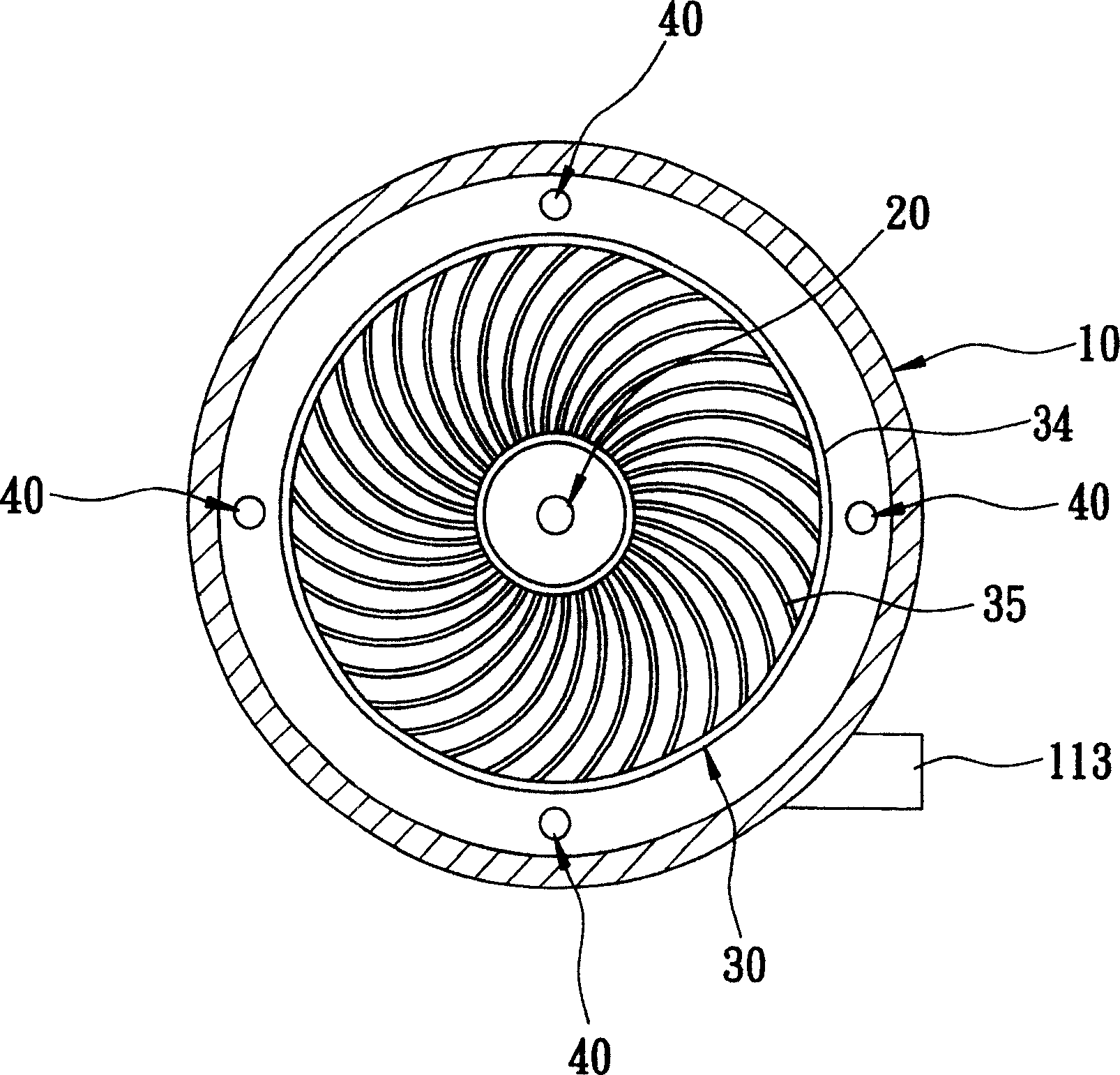 Water treatment device capable of raising cleaning action of filtering membrane