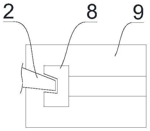 Local strengthening device and method for multi-metal melting band-shaped saw blade