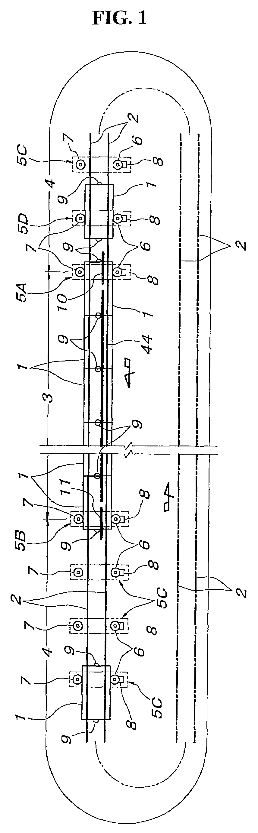 Carrier type conveying apparatus and conveying carrier connection system of the conveying apparatus