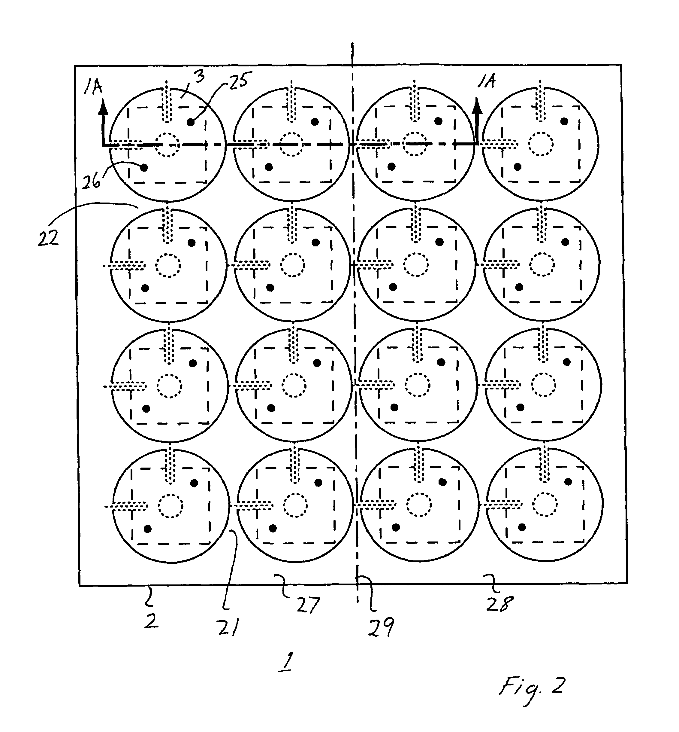 Electrically controlled broadband group antenna, antenna element suitable for incorporation in such a group antenna, and antenna module comprising several antenna elements
