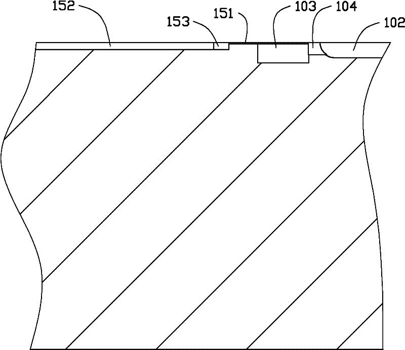 Mold and injection molding apparatus