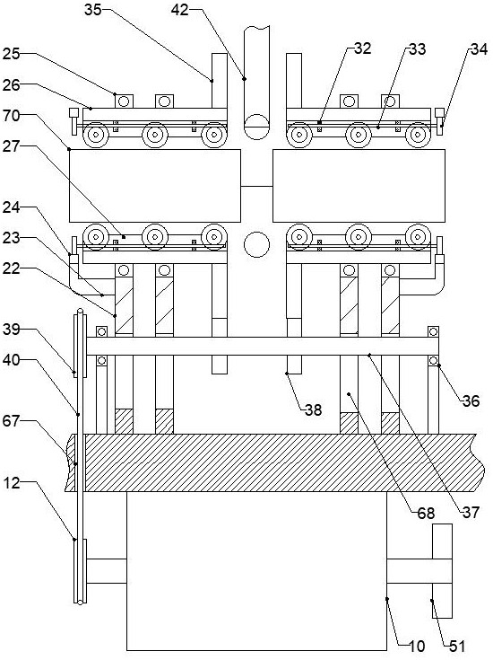 Automatic loading device for nut hot-heading procedure