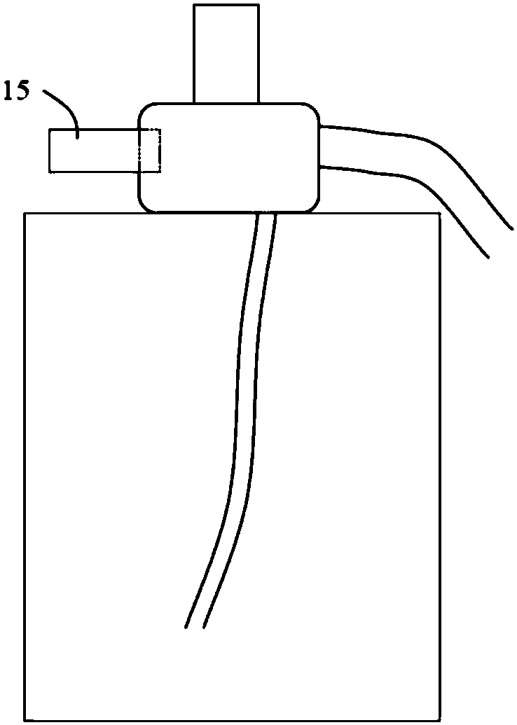 Container with nozzle capable of preventing liquid leakage