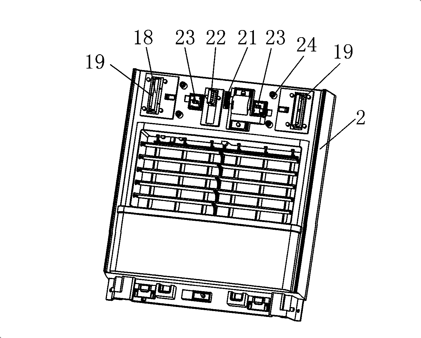 Air-out plate switching device of split floor type air conditioner