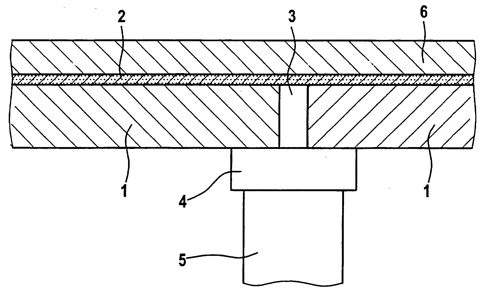 Floor covering for covering removable floor plates, floor structure with floor covering and method for producing the floor covering