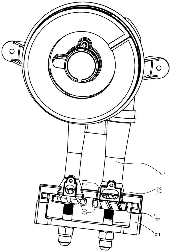 A damper adjustment mechanism for a gas cooker