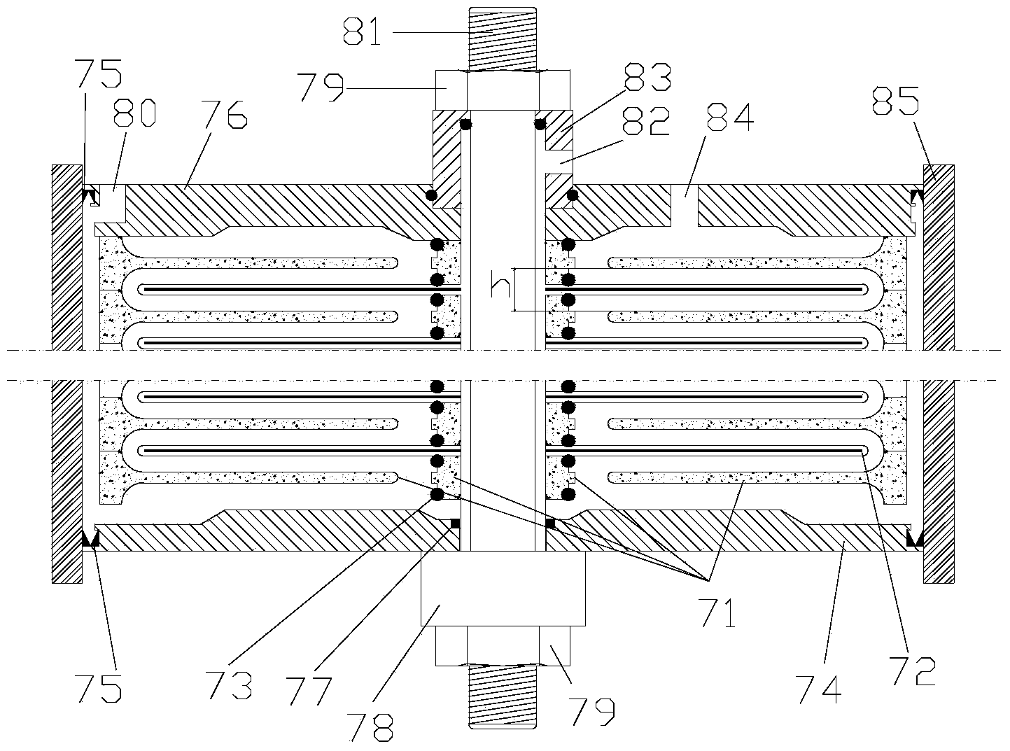 Reverse osmosis device and reverse osmosis treatment system for treating high-concentration sewage