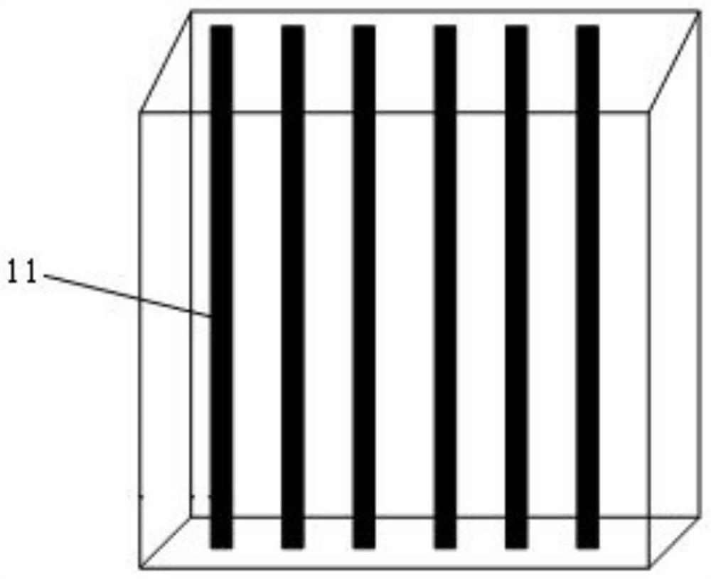 Battery pack packaging device and solar drone with same