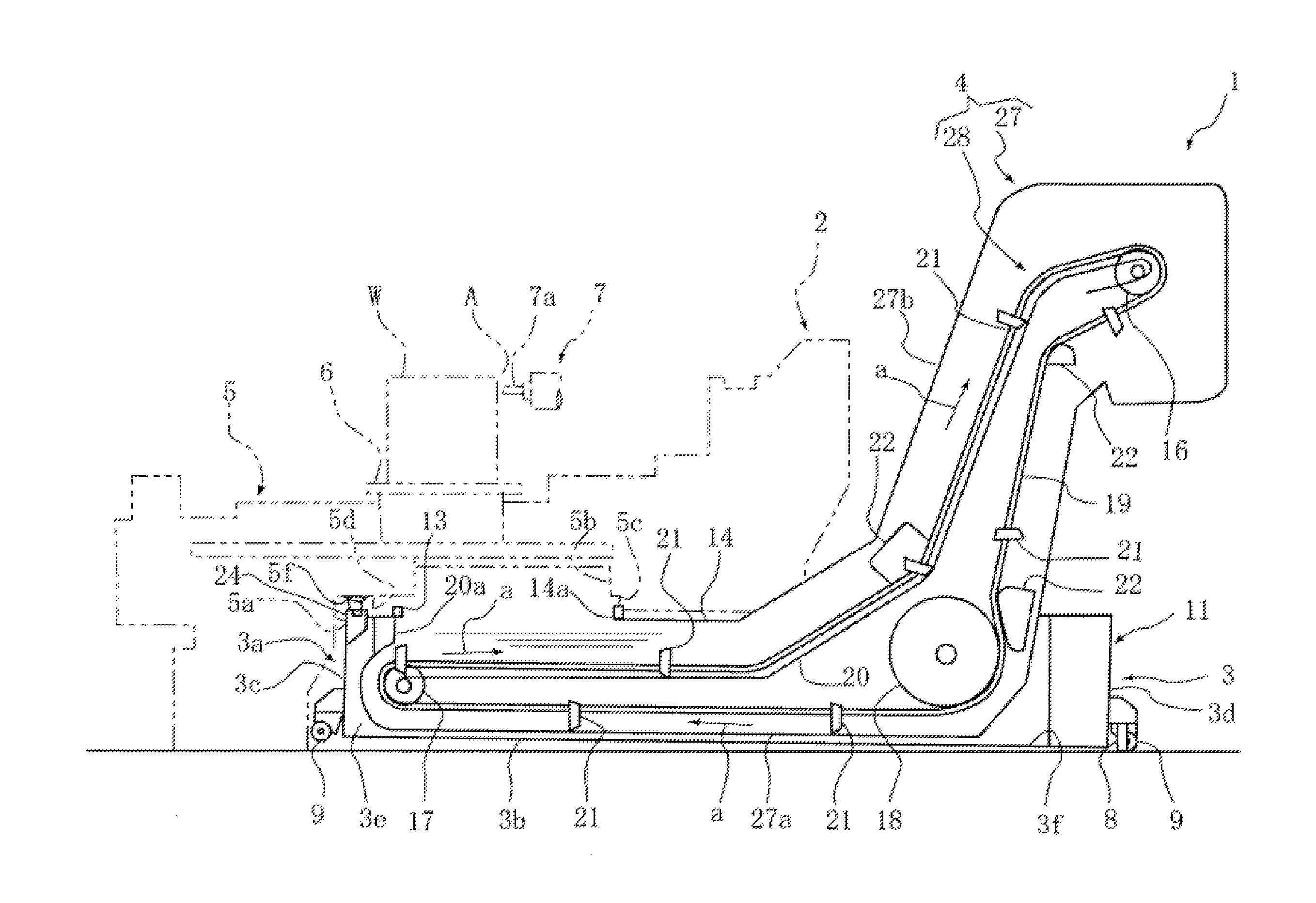 Chip discharge device of machine tool