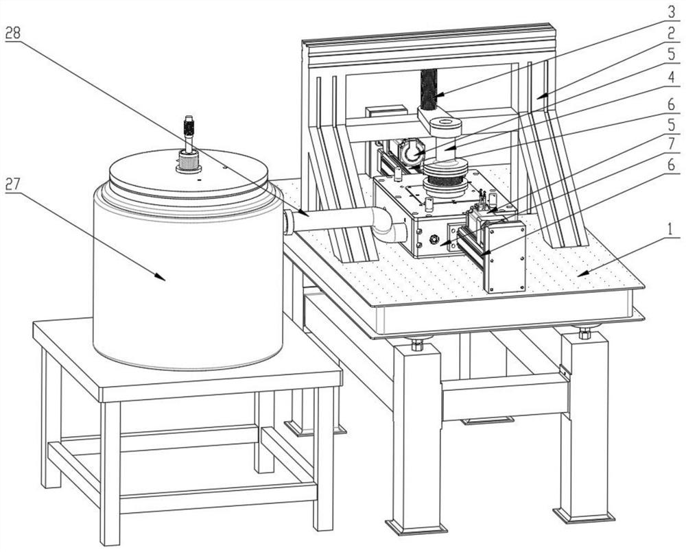 In-situ mechanical testing device used in lead-bismuth environment