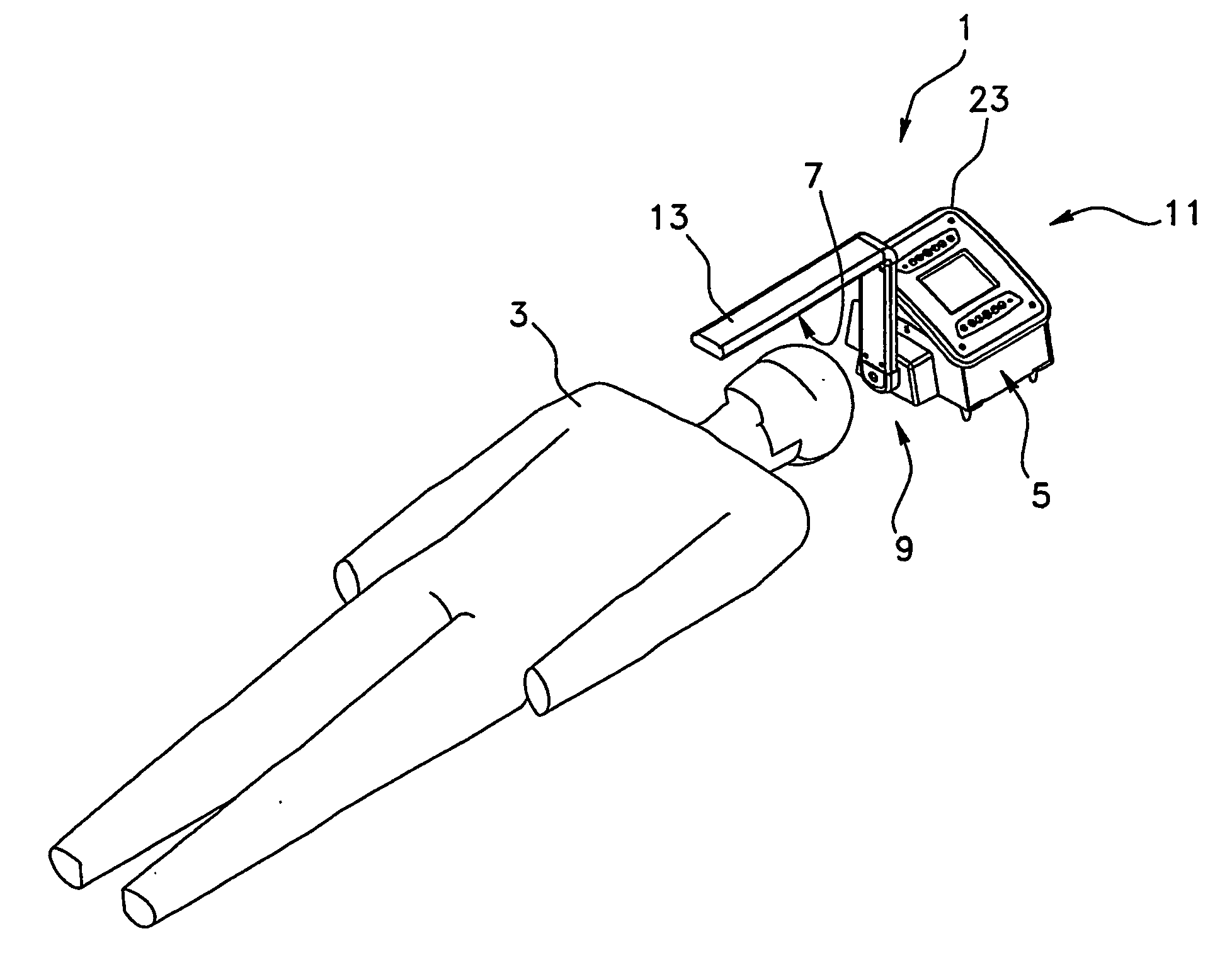 Controllable light therapy apparatus, assembly including the same, and method of operating associated thereto