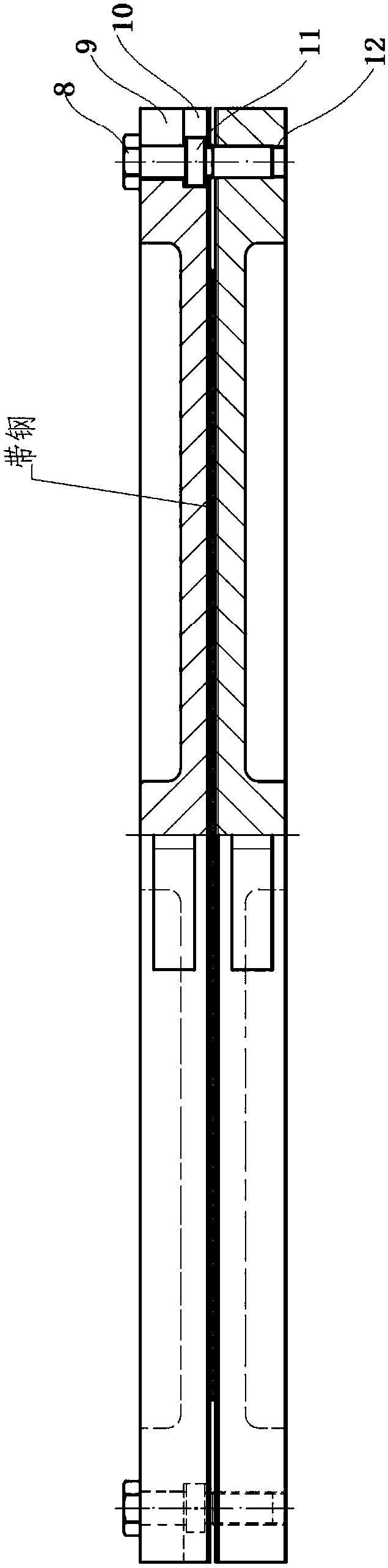 Clamping device for band penetration