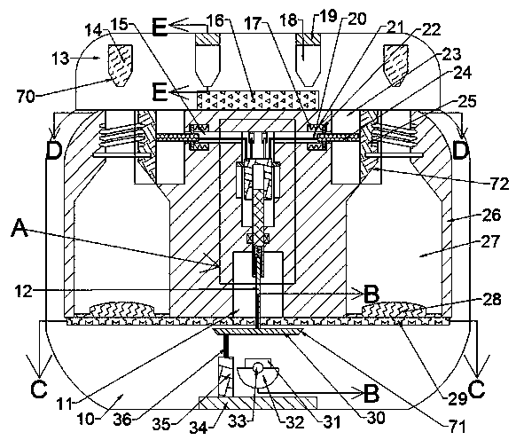 High-efficiency detachment device for blow molding plastic bottles