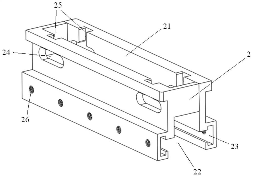 Adjustable telescopic automatic chain pressing device