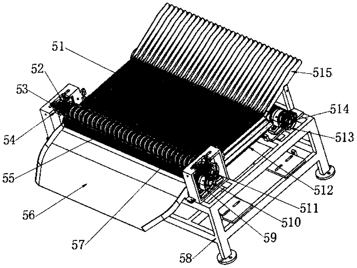 A large-scale small fish dissection machine